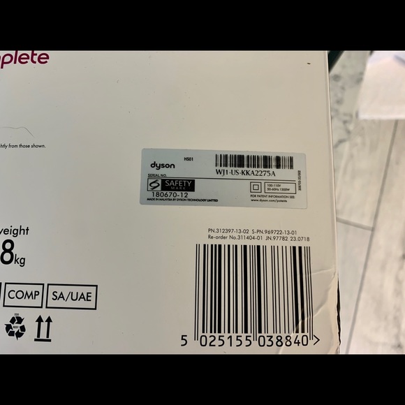 New Dyson Airwrap Complete - Picture 9 of 10